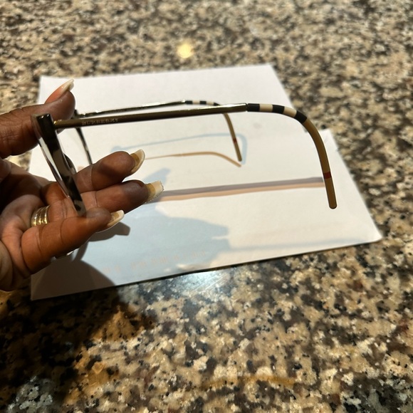 🔥🔥Burberry Frames Smoke black/grey🔥🔥 - Picture 4 of 8